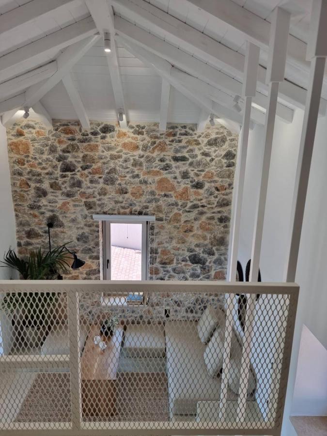 Stone Build Suite With Private Pool Kolios Dış mekan fotoğraf