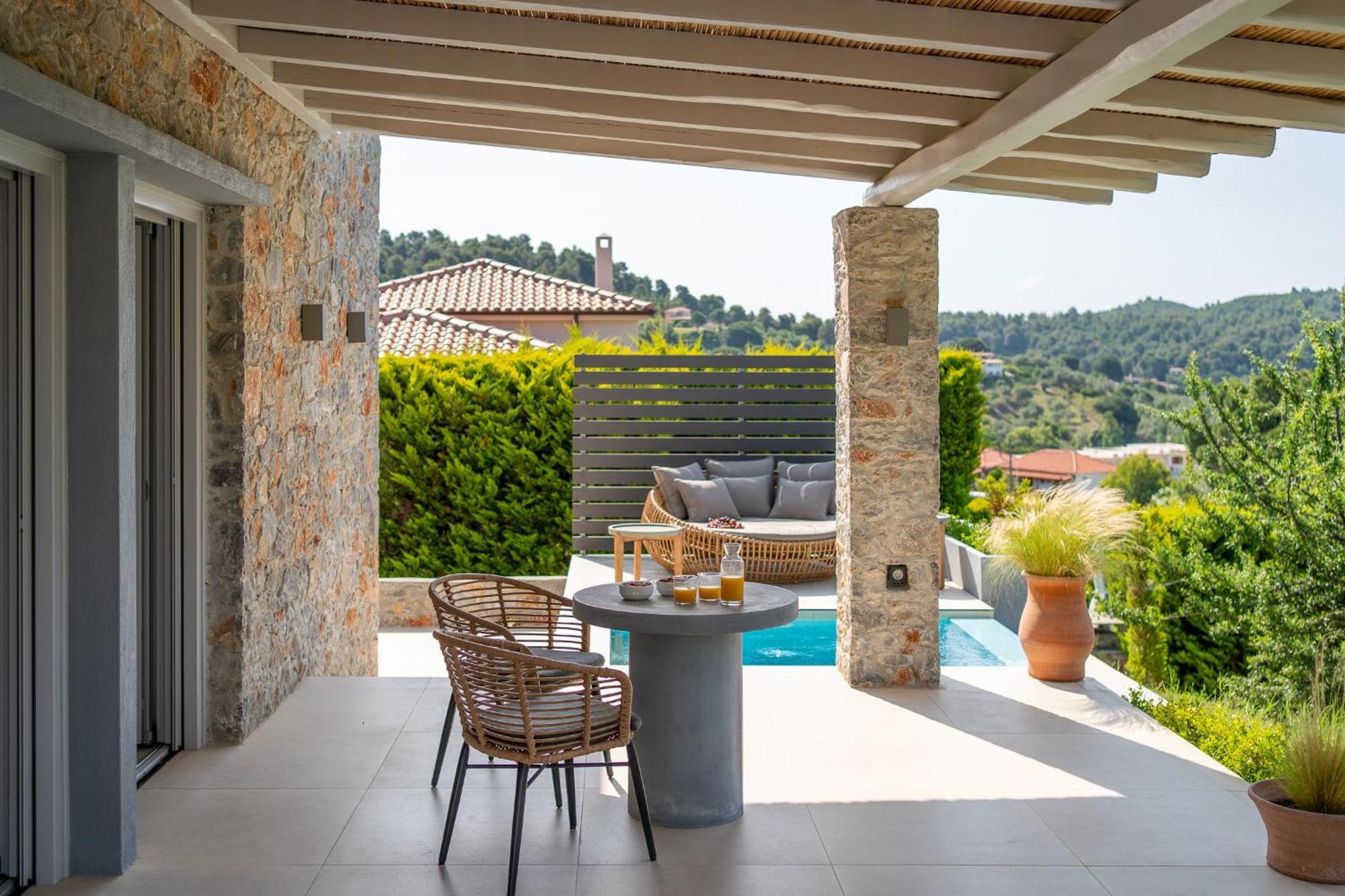Stone Build Suite With Private Pool Kolios Dış mekan fotoğraf